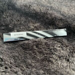 Belle De Argent Reframing Brow Gel